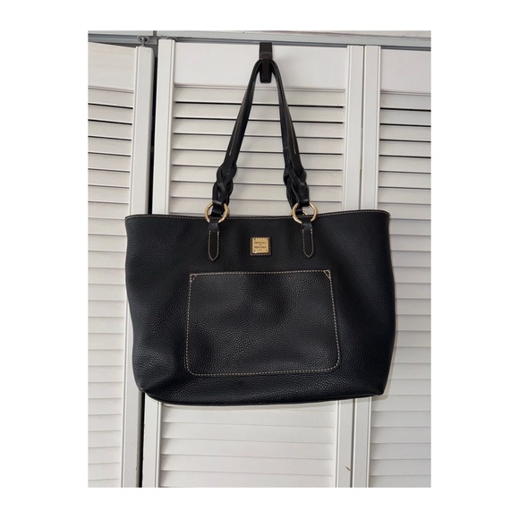Dooney & Bourke Black Leather Tammy Tote: R1312BB - Picture 4 of 13